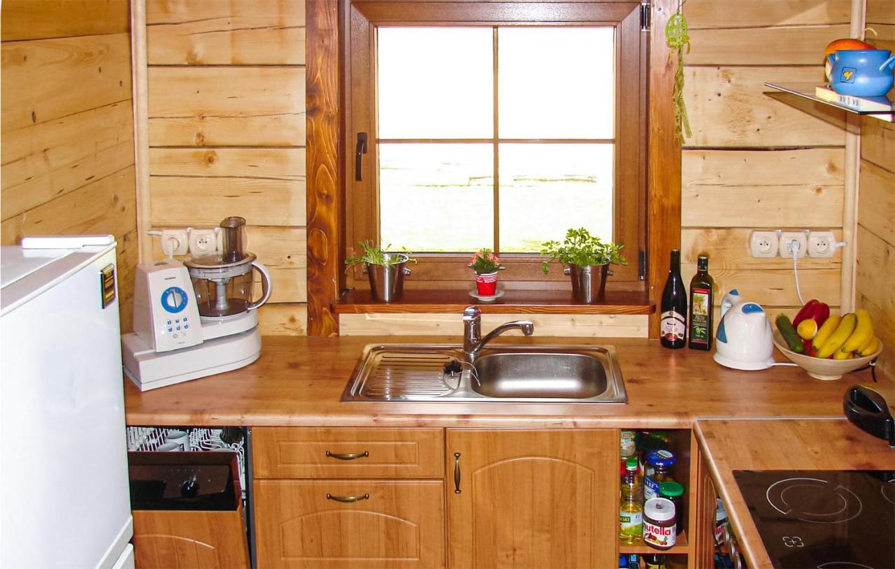 3 Bedroom Cozy Home In Mscice Podamirowo Εξωτερικό φωτογραφία